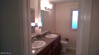 4072 Story Road Fairview Park, OH 44126 - Photo 9 of 16