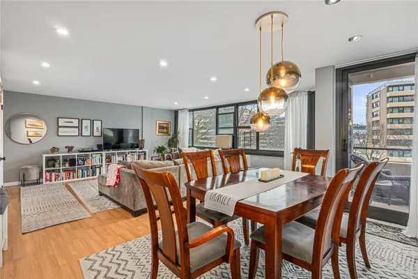 $440,000 | 162-40 9th Avenue, Unit 3B | Beechhurst