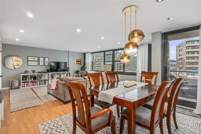 $440,000 | 162-40 9th Avenue, Unit 3B | Beechhurst