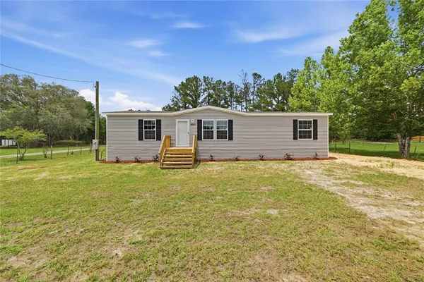 $199,000 | 8611 Northeast 61st Place, Bronson, FL 32621