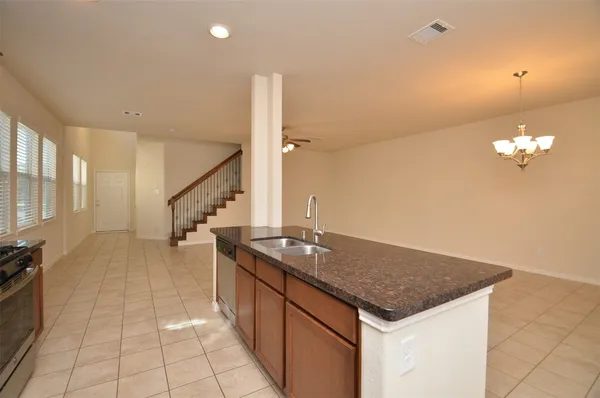 $1,900 | 8335 Columbia Forest Drive, Houston, TX 77095