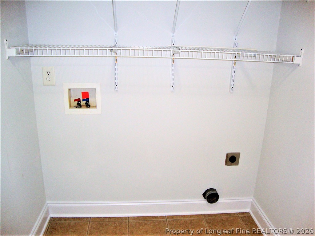 1607 Silver Ridge Court Fayetteville, NC 28304 - Photo 7 of 19