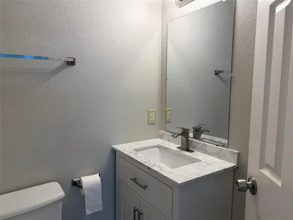 $1,695 | 1728 McBroom Street, Dallas, TX 75212