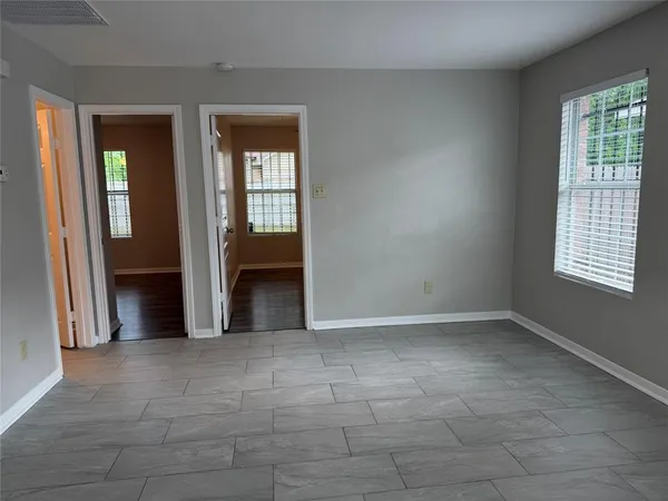 $1,695 | 1728 McBroom Street, Dallas, TX 75212