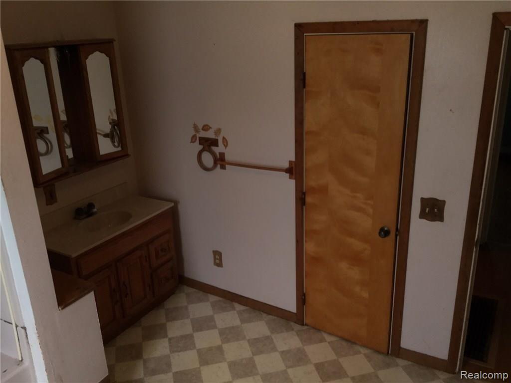 6272 Benore Road Erie, MI 48133 - Photo 21 of 50 image.jpg