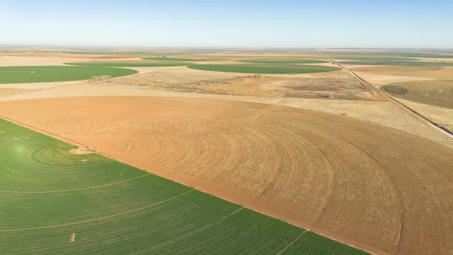 $6,875,988 | Te Velde Irrigated Farm, Dimmitt, TX 79027