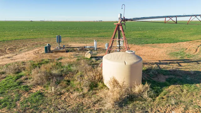 $6,875,988 | Te Velde Irrigated Farm, Dimmitt, TX 79027