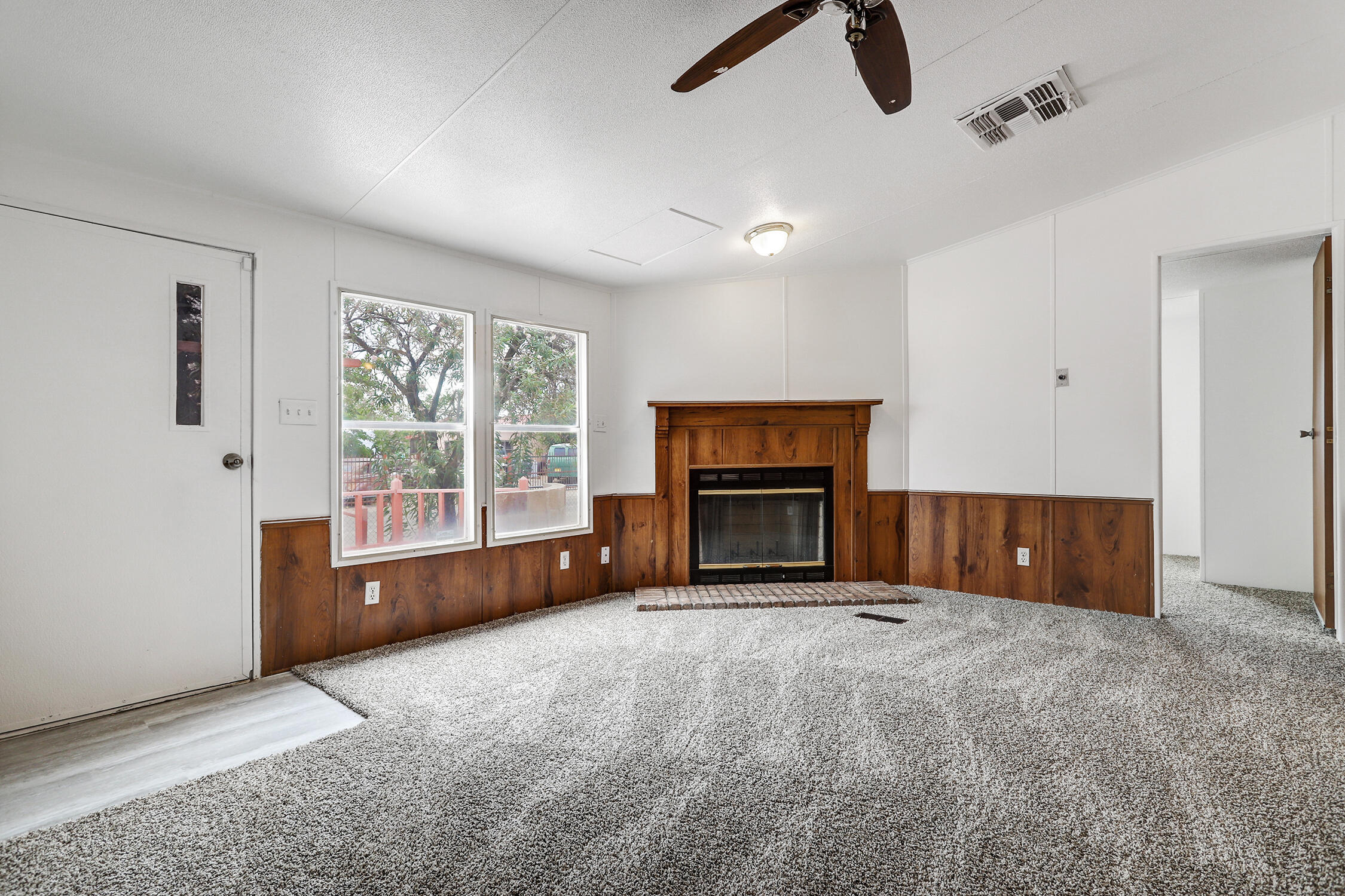2620 Lucero Road Southwest Albuquerque, NM 87105 - Photo 6 of 24 Gallery Image 6