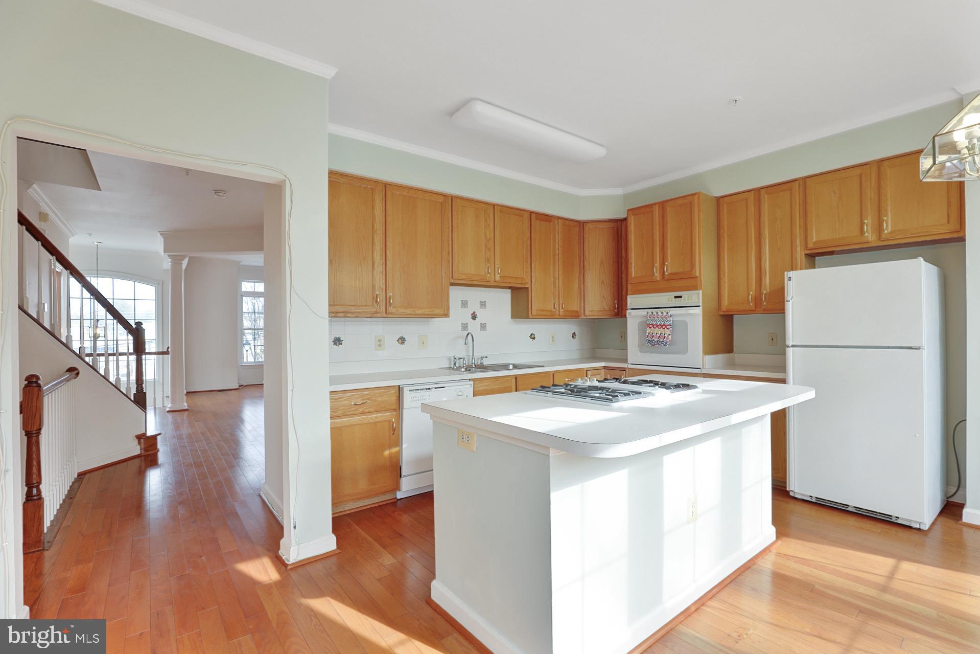 2206 Mears Lane Silver Spring, MD 20906 - Photo 7 of 45 Gallery Image 7
