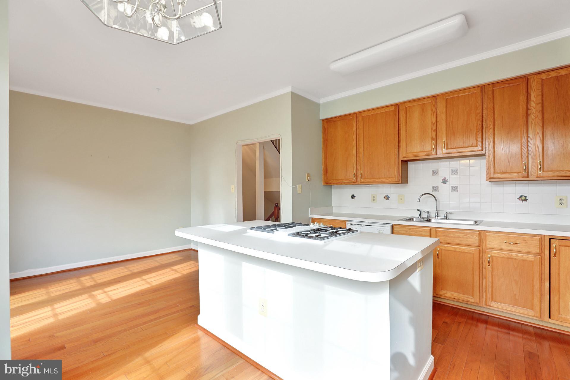 2206 Mears Lane Silver Spring, MD 20906 - Photo 8 of 45 Gallery Image 8