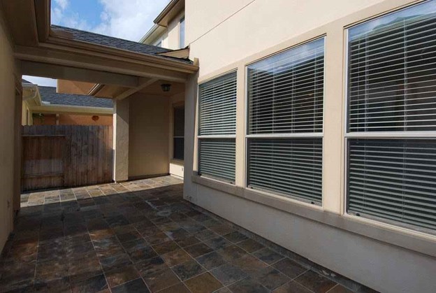 2055 Spring Cedar Lane Houston, TX 77077 - Photo 19 of 26