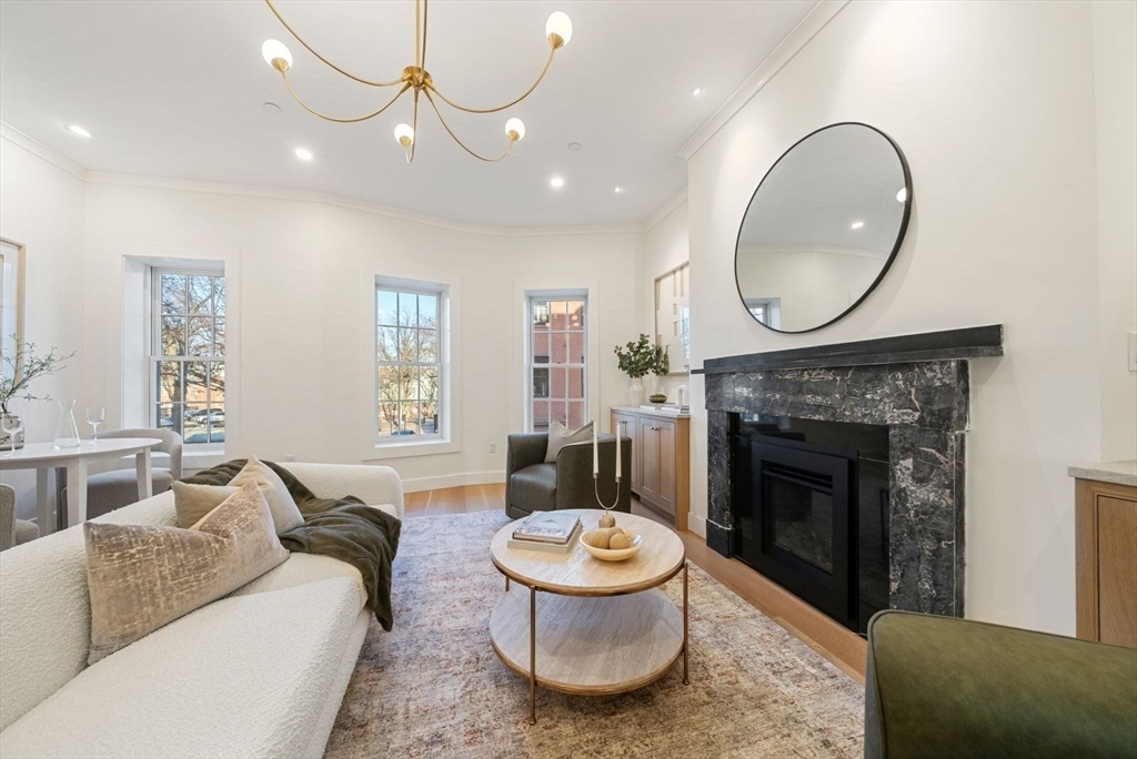 30 Harvard Street Boston, MA 02129 - Photo 3 of 42
