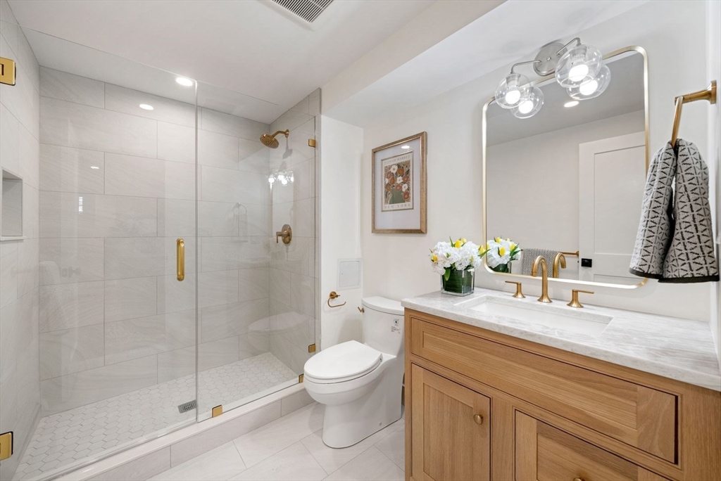 30 Harvard Street Boston, MA 02129 - Photo 34 of 42