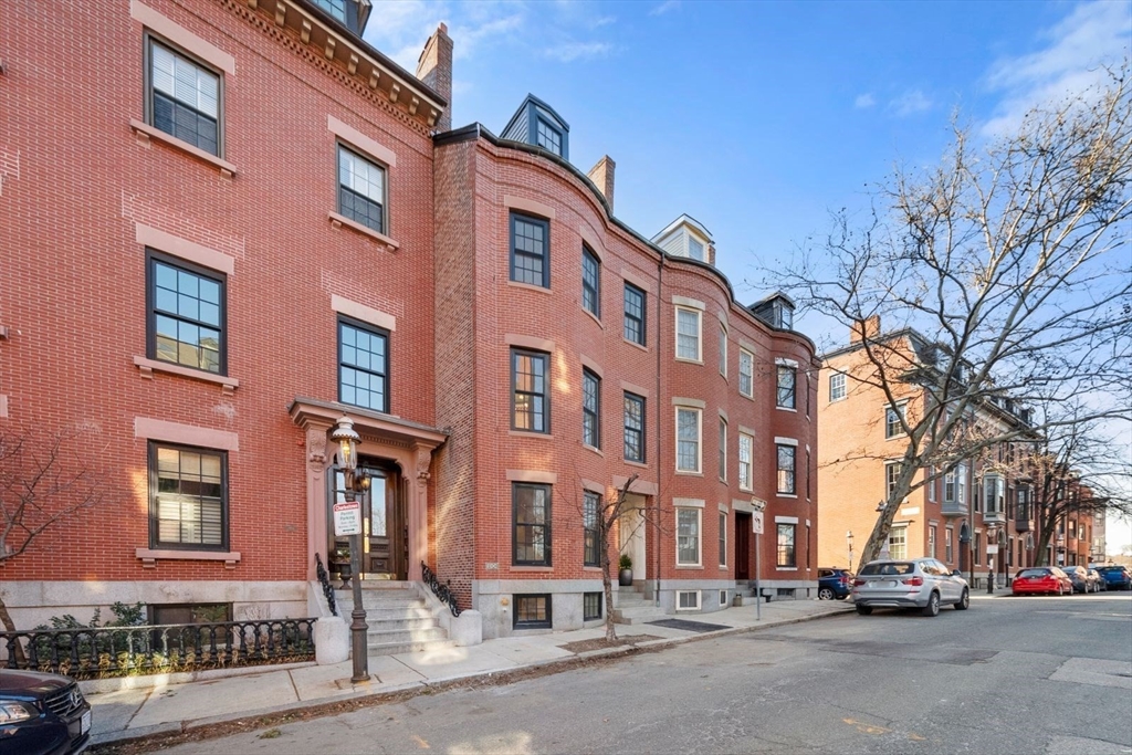 30 Harvard Street Boston, MA 02129 - Photo 36 of 42