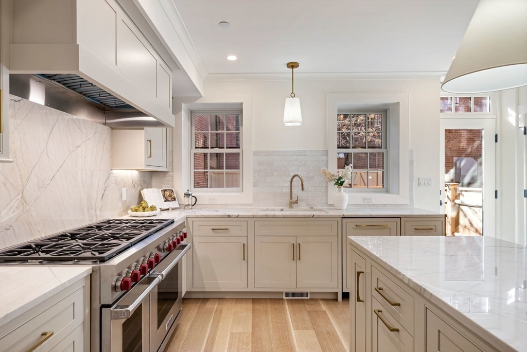 30 Harvard Street Boston, MA 02129 - Photo 7 of 42