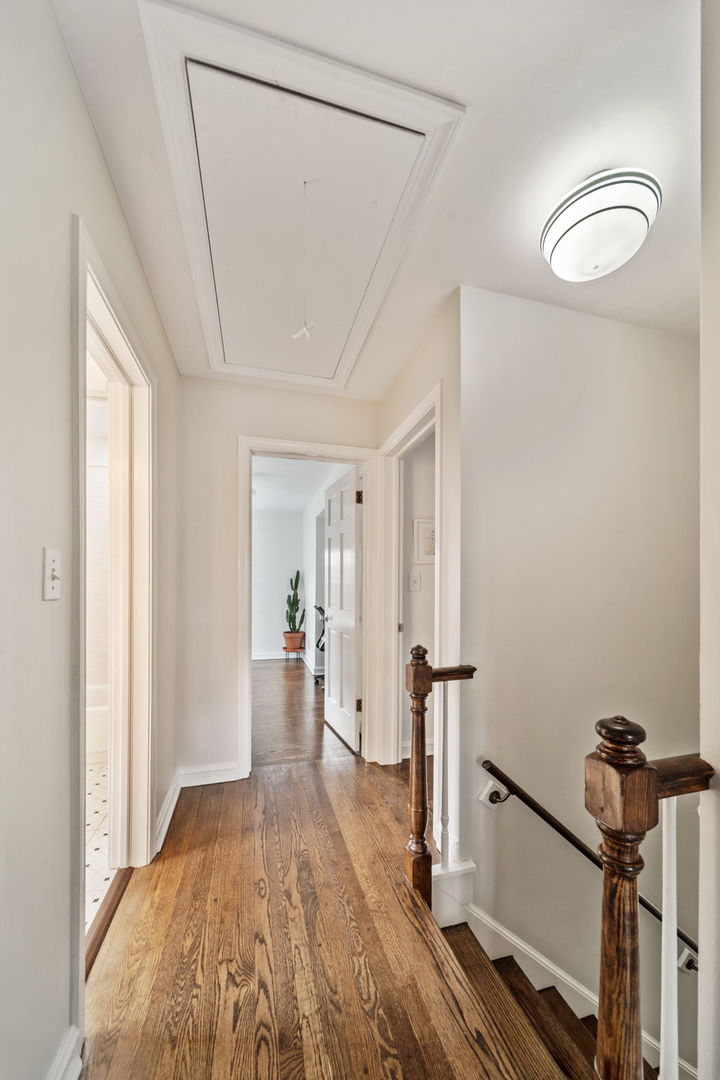 901 South Seminary Avenue Park Ridge, IL 60068 - Photo 20 of 42