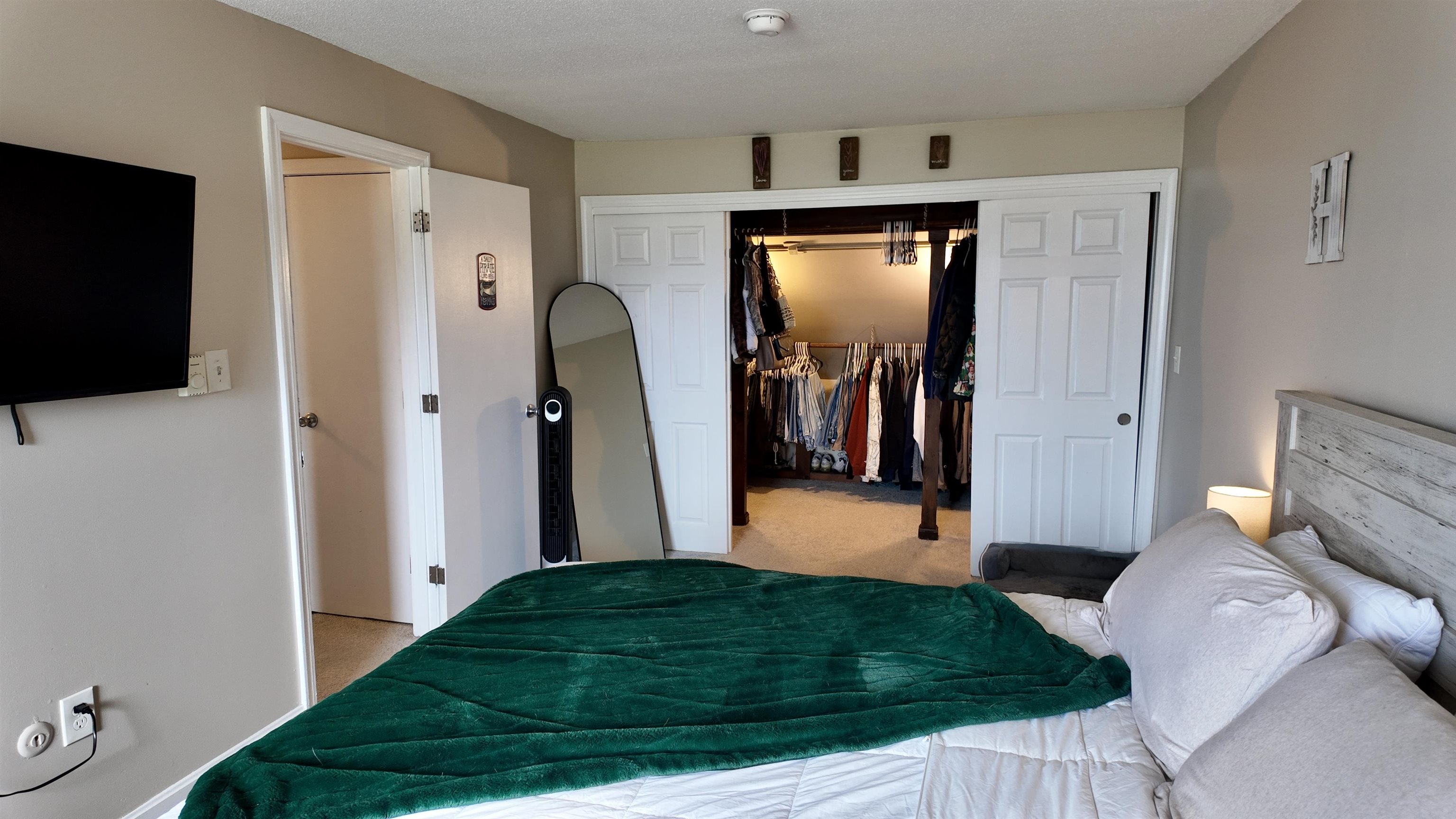 86 Pendleton Lane Londonderry, NH 03053 - Photo 16 of 26