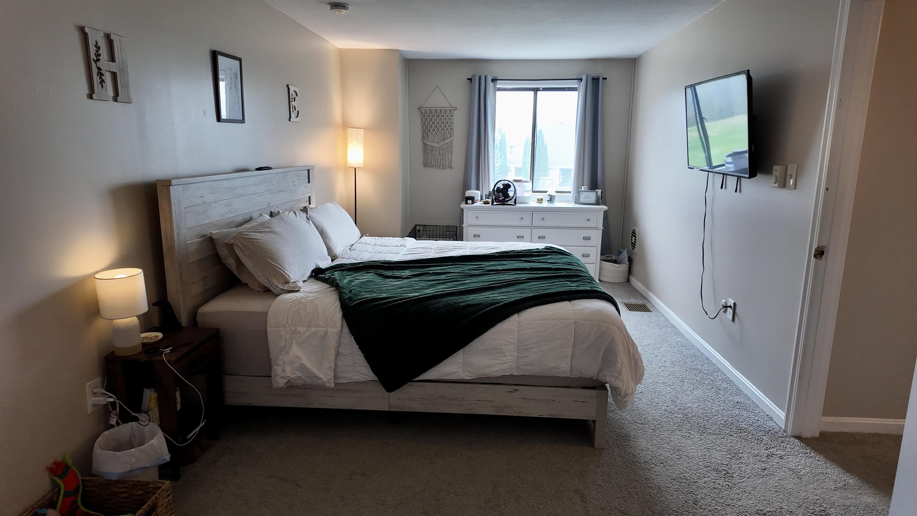 86 Pendleton Lane Londonderry, NH 03053 - Photo 17 of 26