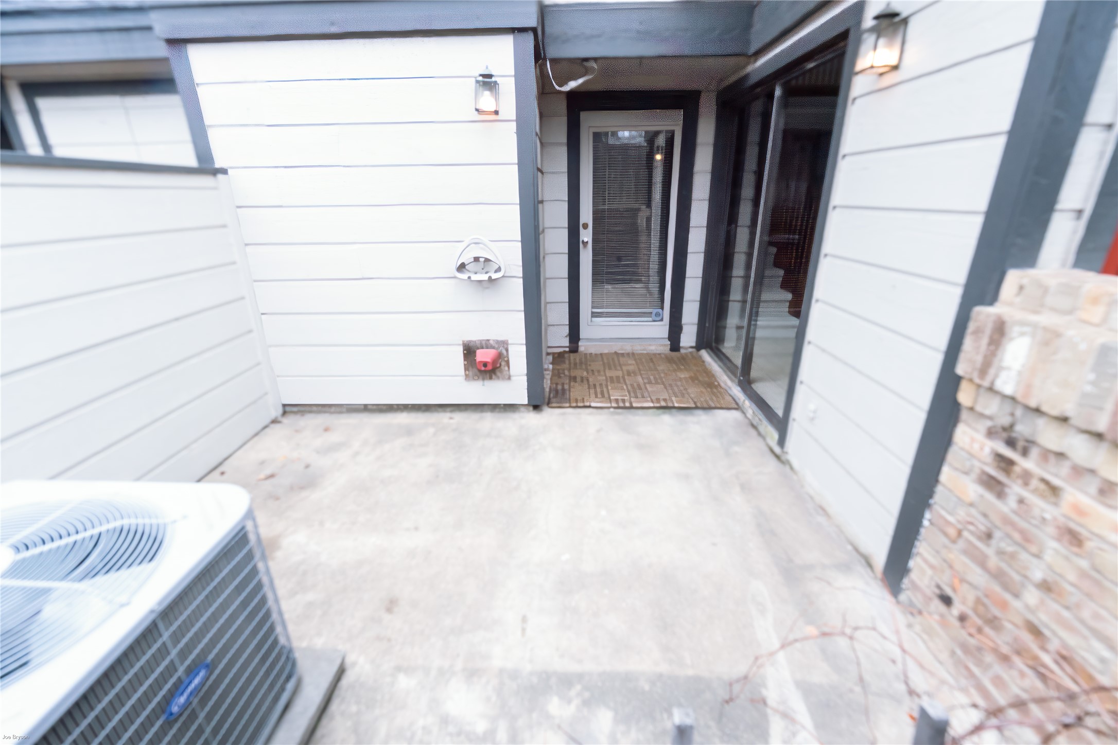 1748 Ohlen Road, Unit 3 Austin, TX 78757 - Photo 25 of 30 Full fenced private patio