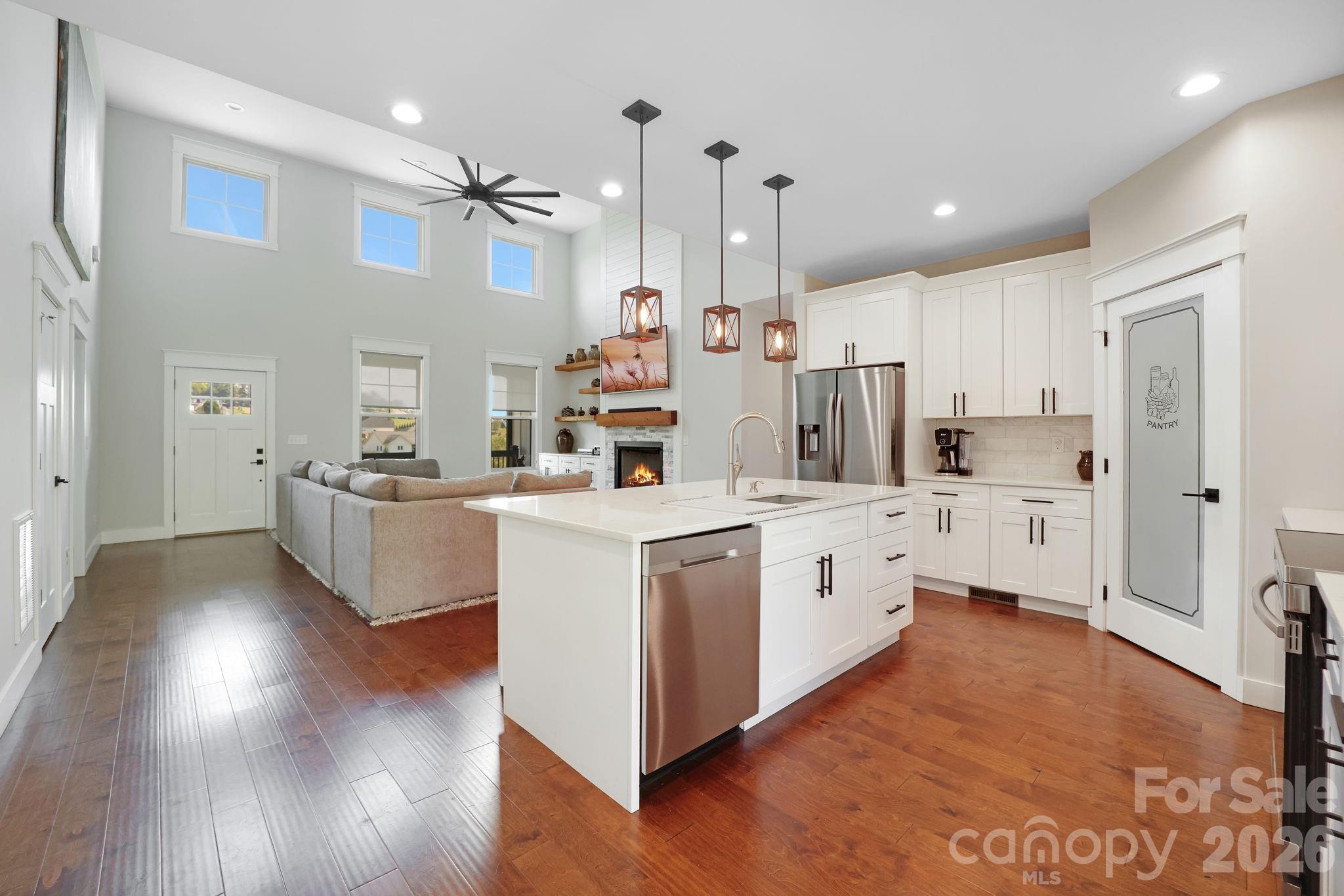 153 Israel Road Leicester, NC 28748 - Photo 5 of 24 Gallery Image 5