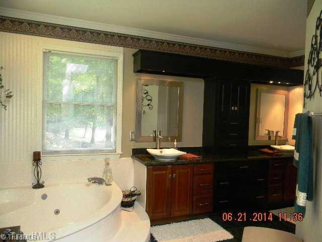 5201 Coble Church Road Julian, NC 27283 - Photo 7 of 16 Master Bath/Spa.
