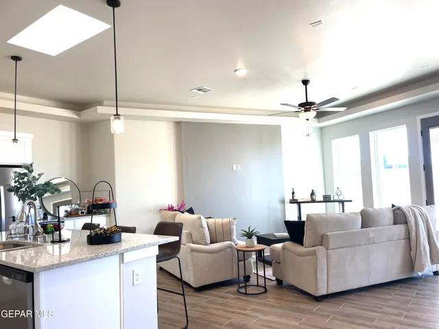 $459,405 | 3613 Springhaven Loop, Las Cruces, NM 88012