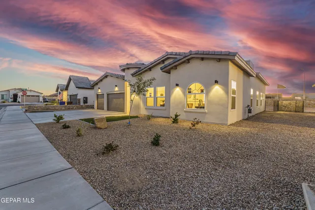 $459,405 | 3613 Springhaven Loop, Las Cruces, NM 88012