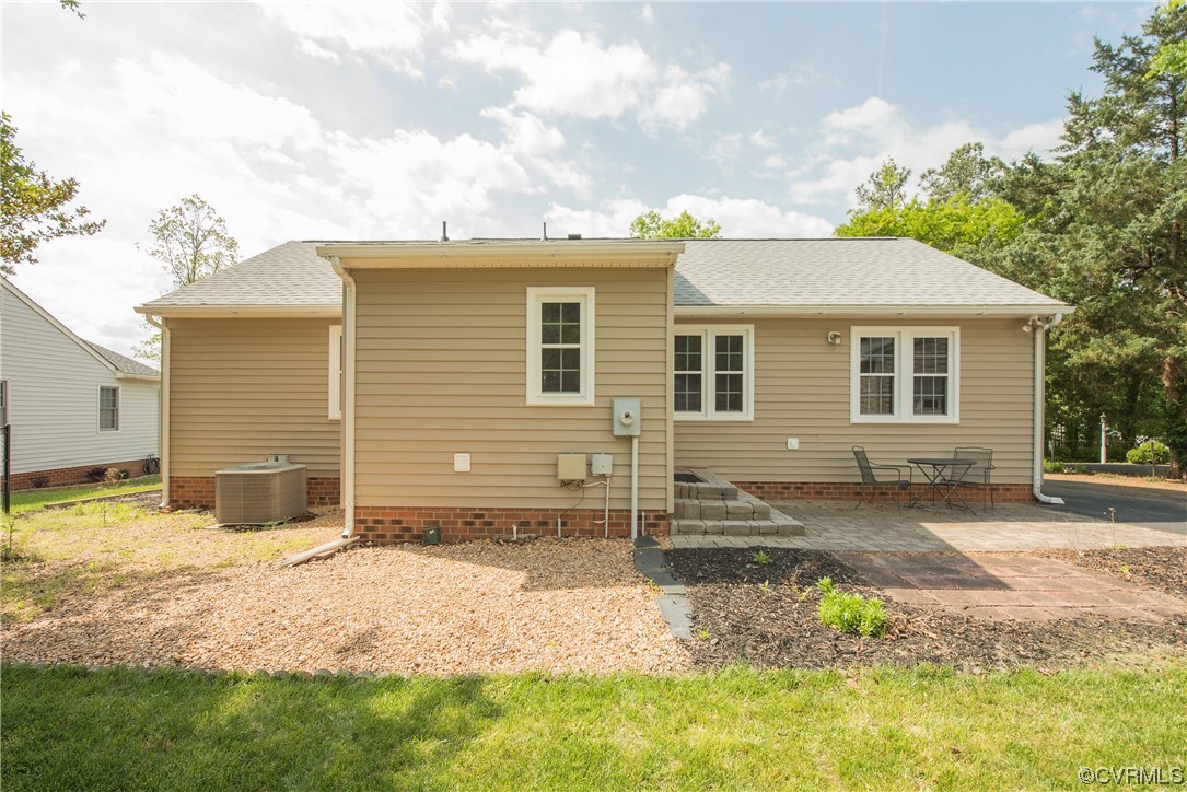 7508 Donder Road Richmond, VA 23294 - Photo 36 of 38 a front view of a house with a yard