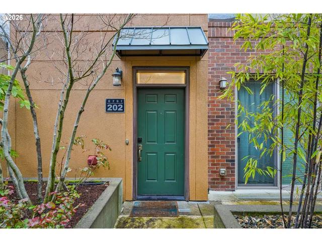 a view of a entryway door of the house