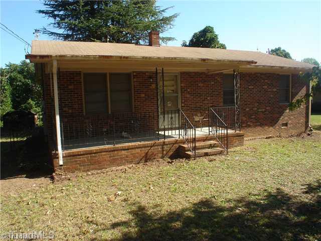123 Hudson Road Milton, NC 27305 - Photo 1 of 4 Exterior Front.