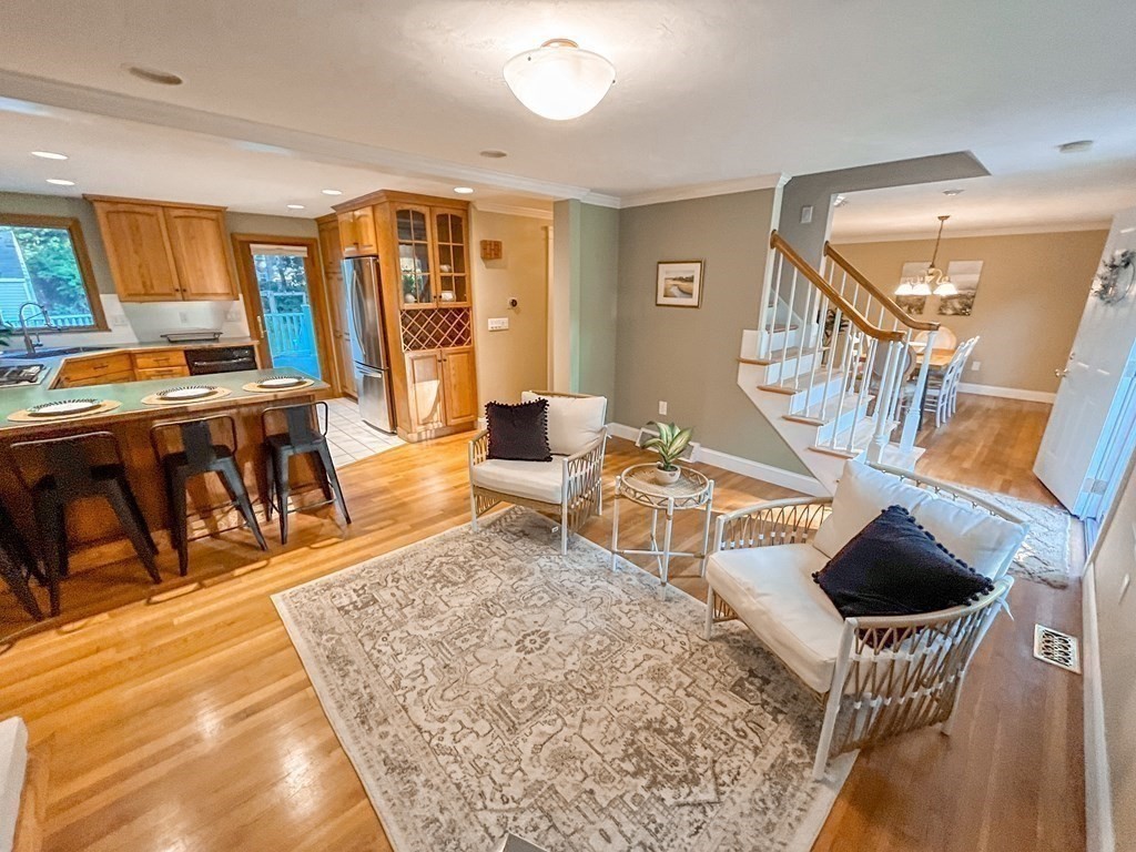 273 Meiggs Backus Road Sandwich, MA 02563 - Photo 5 of 30 Gallery Image 5