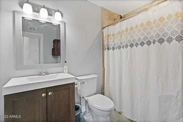 $5,000 | 8240 East Turney Avenue, Scottsdale, AZ 85251