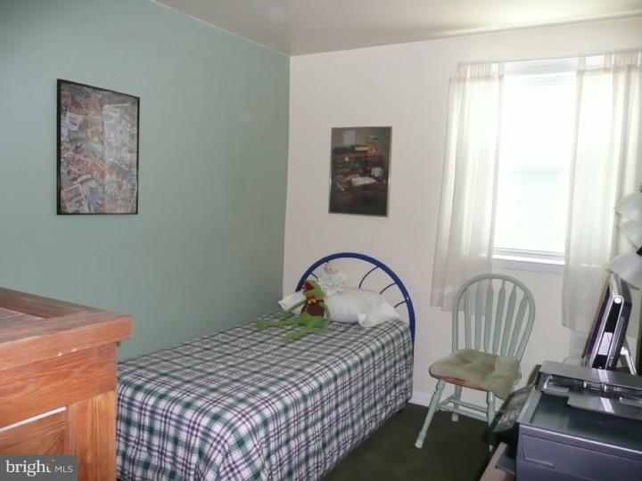 11757 Brandon Road Philadelphia, PA 19154 - Photo 8 of 14 Bedroom 3