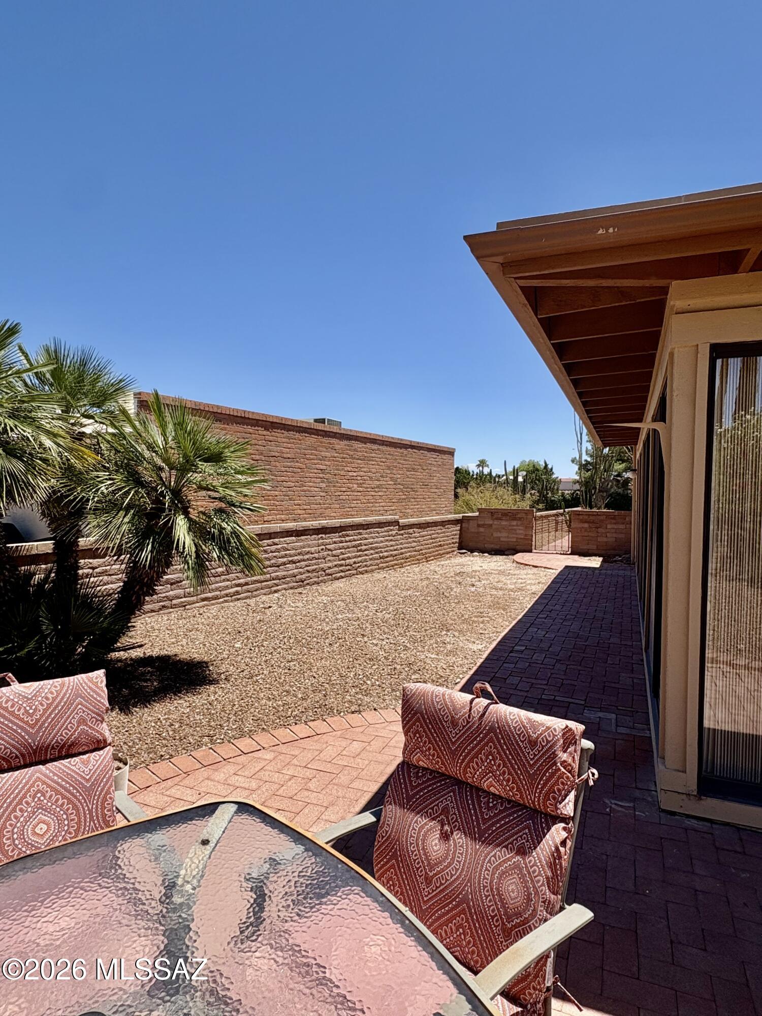 696 West Rio-Altar Green Valley, AZ 85614 - Photo 21 of 24 Side yard