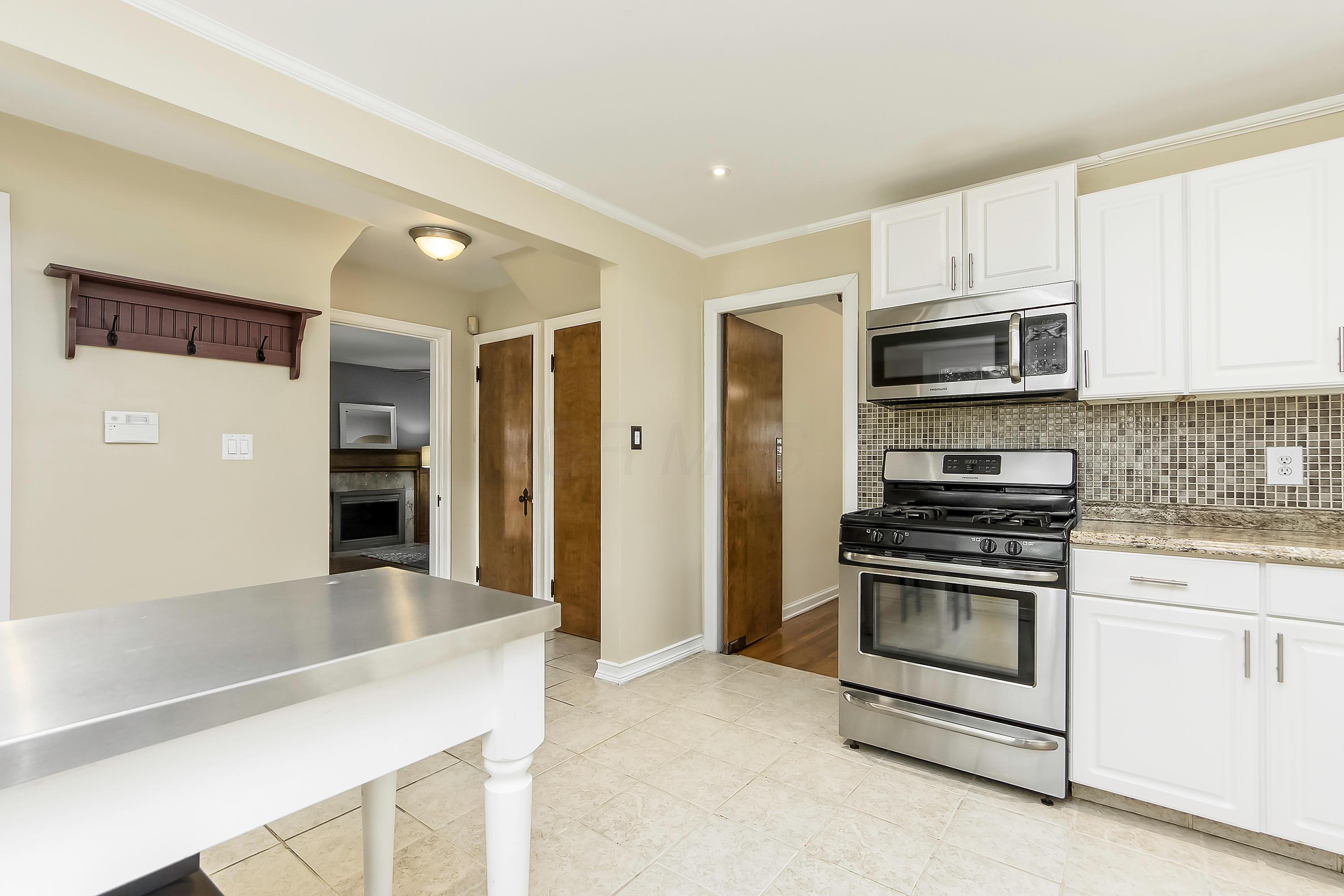 345 Fallis Road Columbus, OH 43214 - Photo 18 of 48 Gallery Image 18