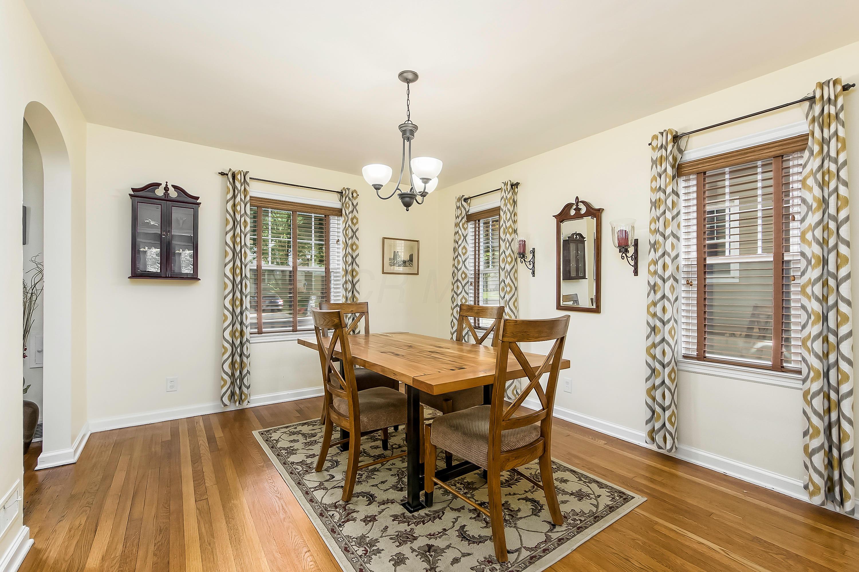 345 Fallis Road Columbus, OH 43214 - Photo 6 of 48 Gallery Image 6
