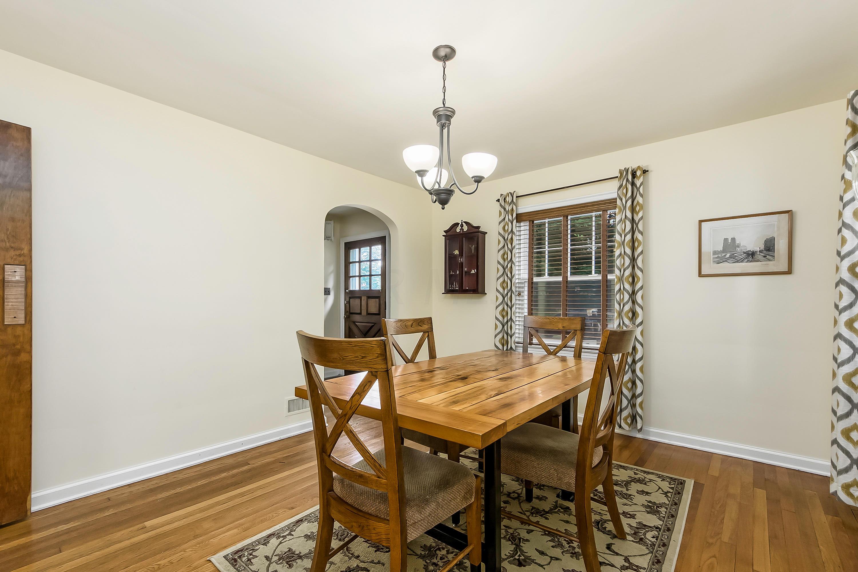345 Fallis Road Columbus, OH 43214 - Photo 8 of 48 Gallery Image 8