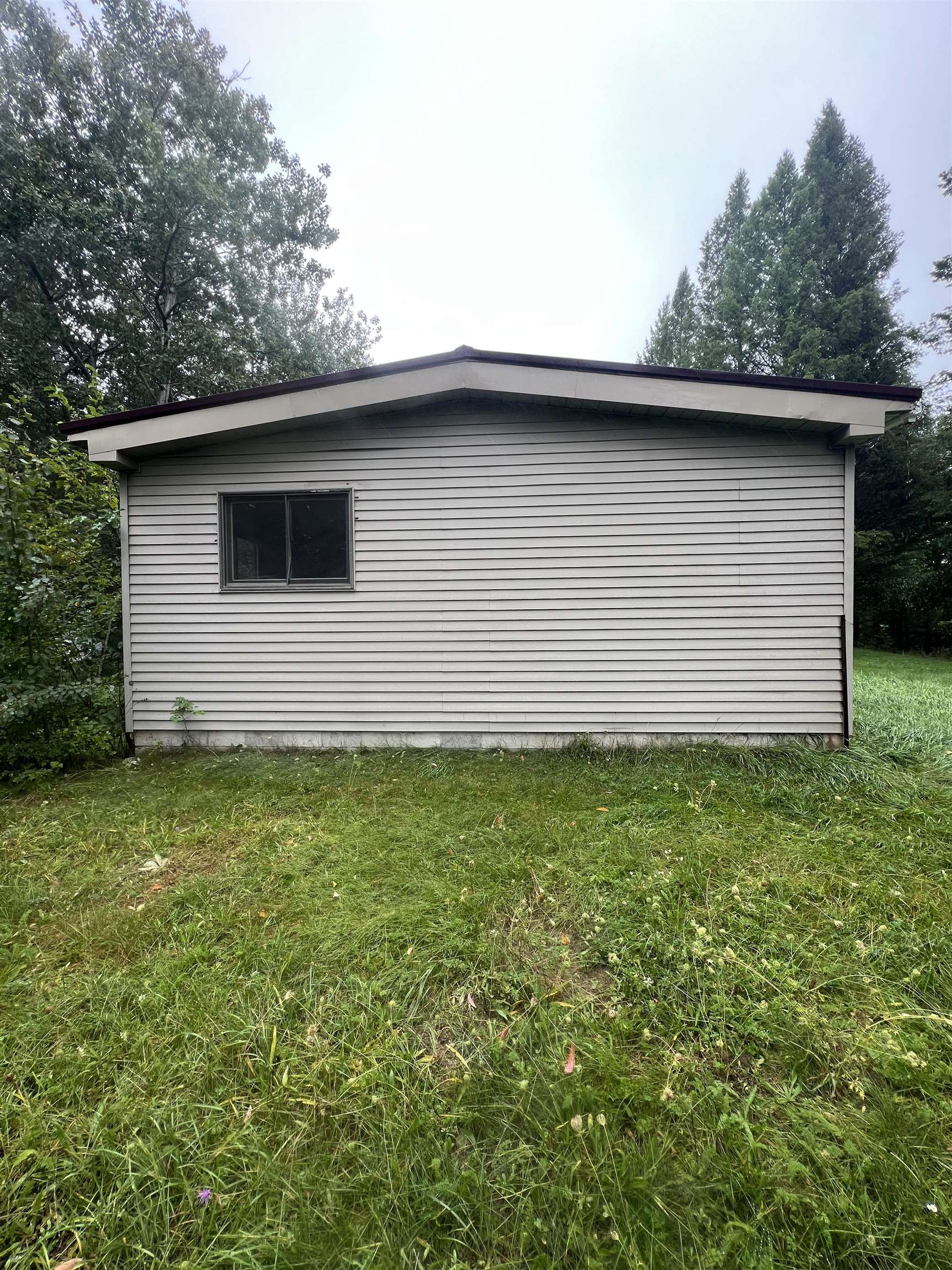 1973 Carlson Road Frankfort, MI 49635 - Photo 4 of 23 1906000-3.JPG