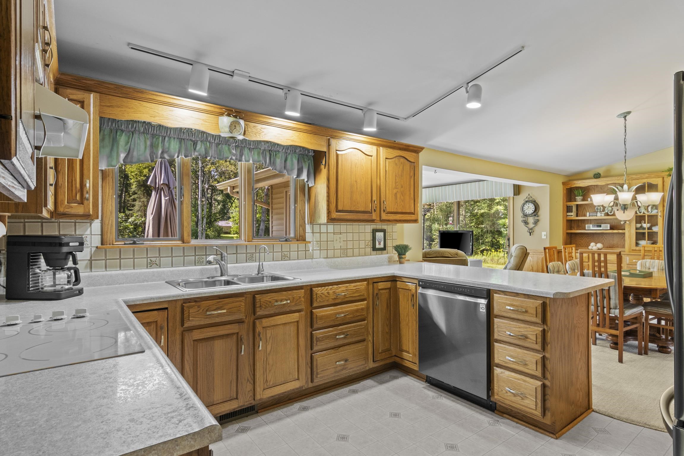10080 East 50 Road Cadillac, MI 49601 - Photo 9 of 57