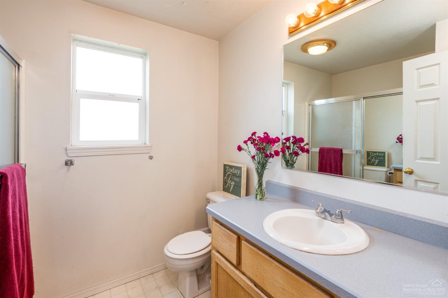20726 Gallop Road Bend, OR 97701 - Photo 11 of 19 Additional Photo