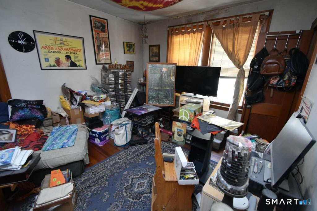 36 South St Extension Bristol, CT 06010 - Photo 14 of 32