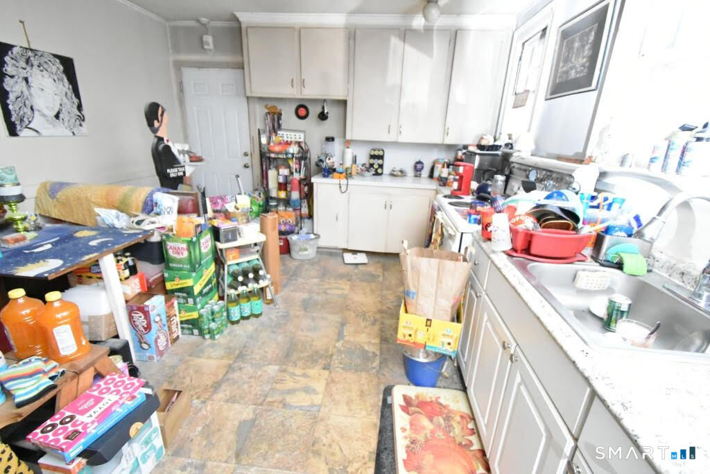 36 South St Extension Bristol, CT 06010 - Photo 25 of 32