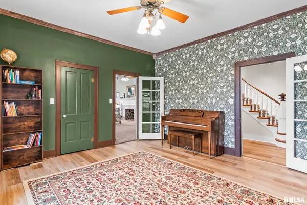 $730,000 | 9343 County Road 1 North, New Berlin, IL 62670