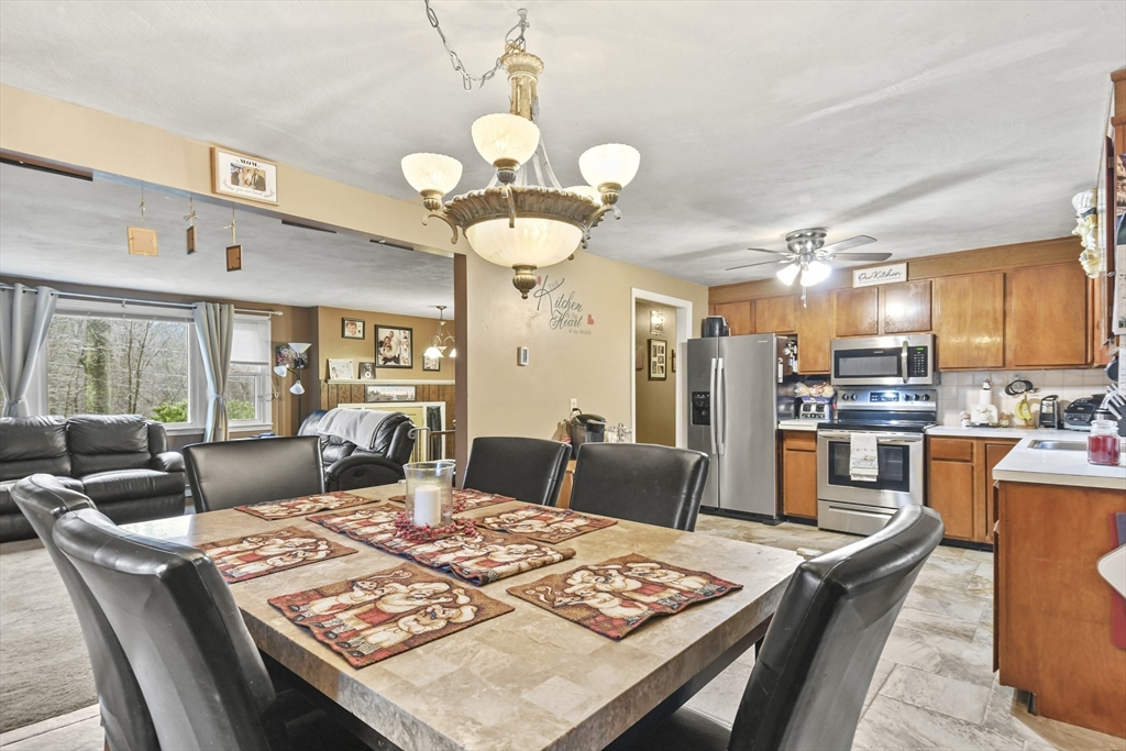 69 Dana Road Oxford, MA 01540 - Photo 8 of 32 Gallery Image 8