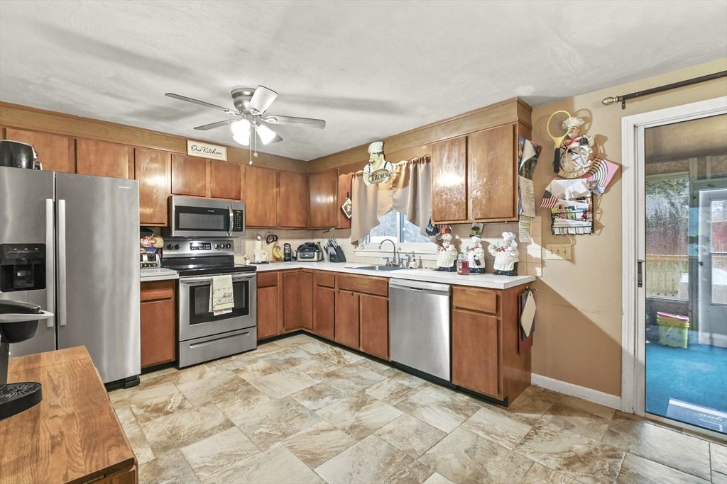 69 Dana Road Oxford, MA 01540 - Photo 10 of 32 Gallery Image 10