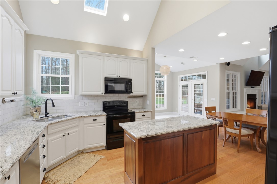 103 Crepe Myrtle Lane Anderson, SC 29625 - Photo 11 of 42