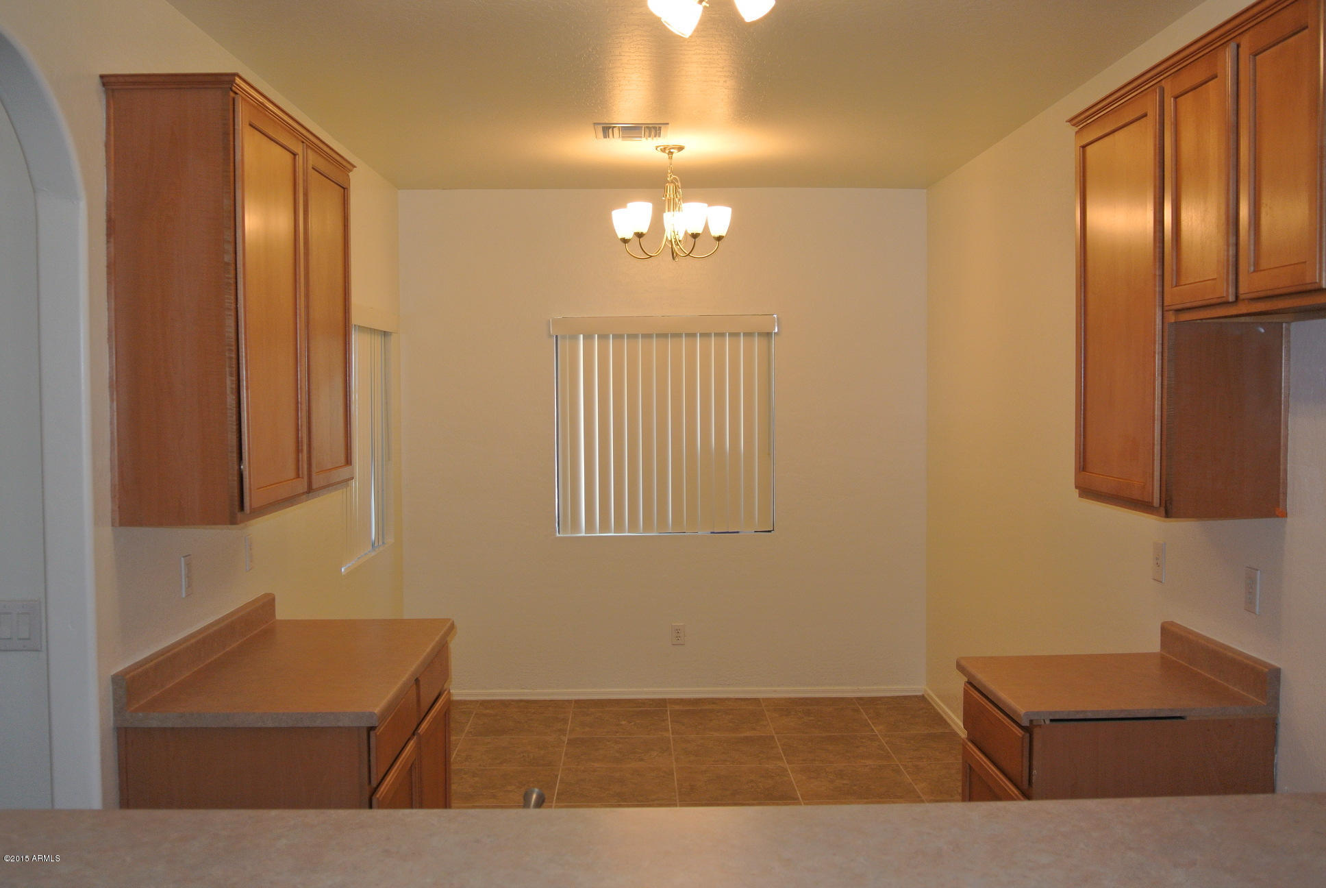 1115 West Vineyard Road Phoenix, AZ 85041 - Photo 5 of 43 NHS House 010