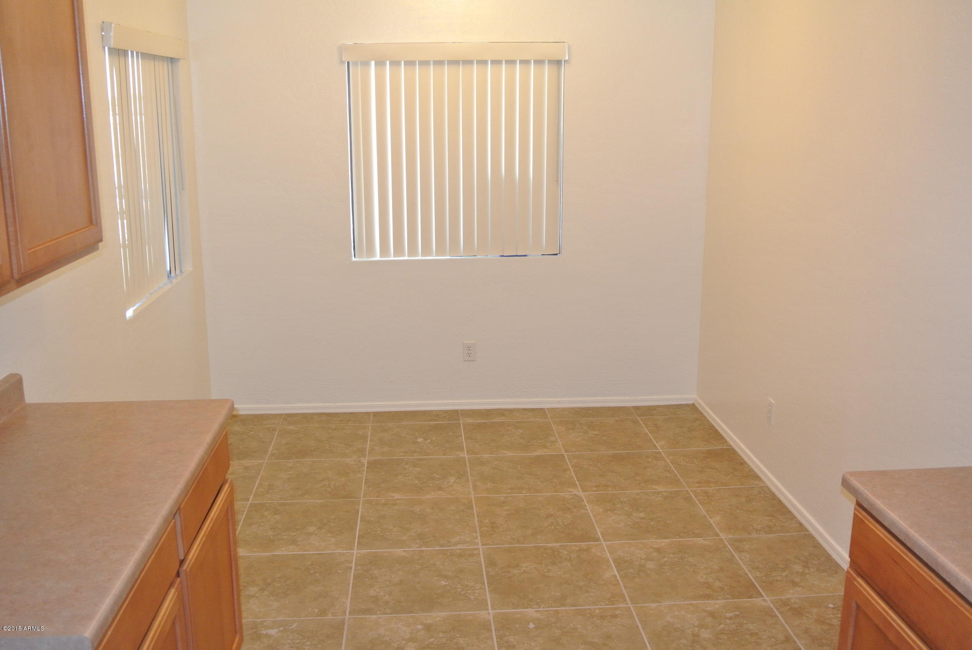 1115 West Vineyard Road Phoenix, AZ 85041 - Photo 8 of 43 NHS House 016