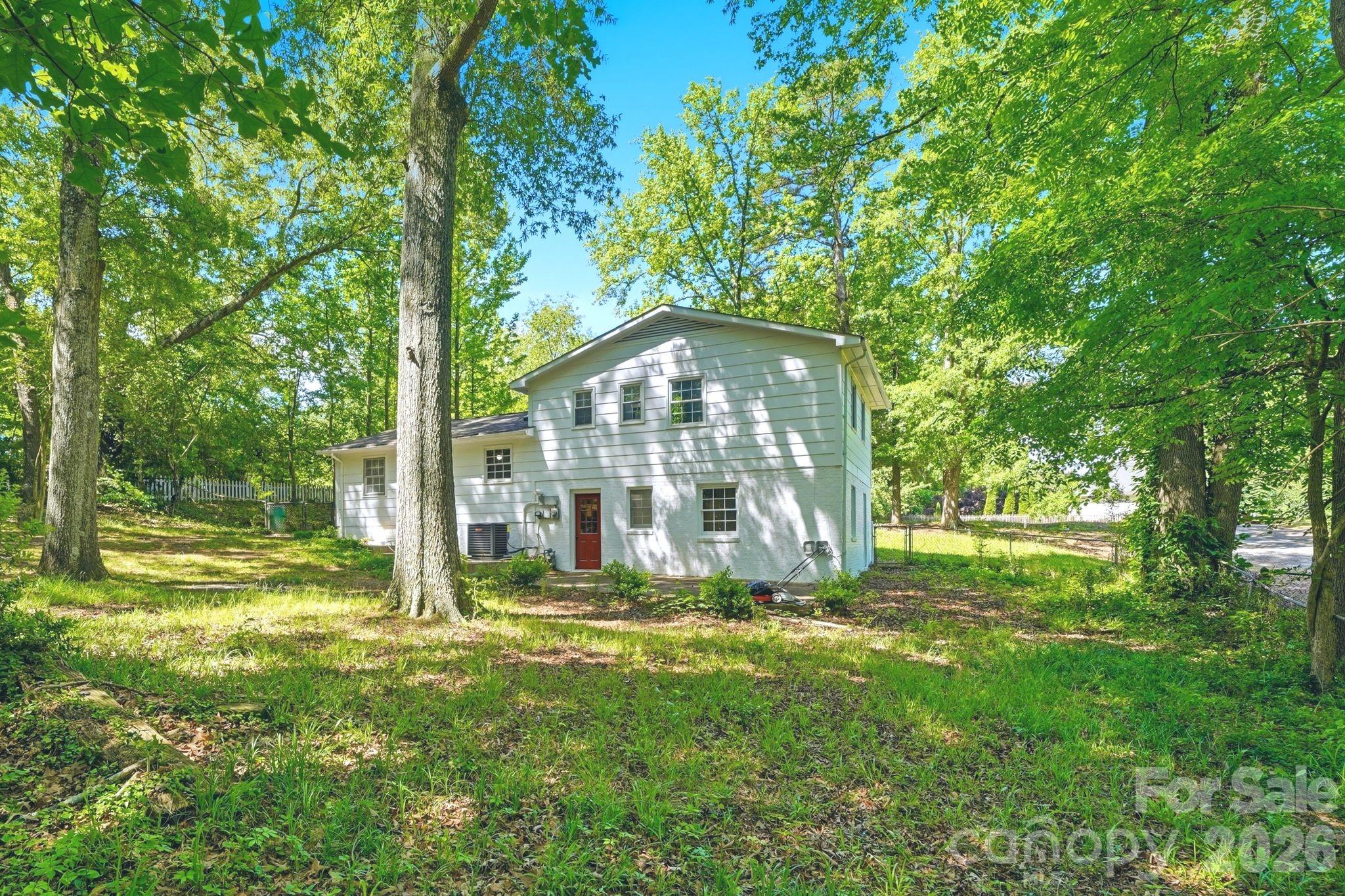 1412 Rama Road Charlotte, NC 28211 - Photo 2 of 26 Gallery Image 2