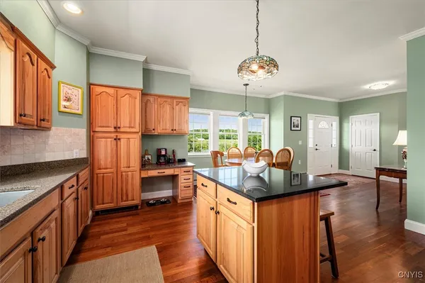 $630,000 | 5612 East Lake Road, Madison, NY 13346